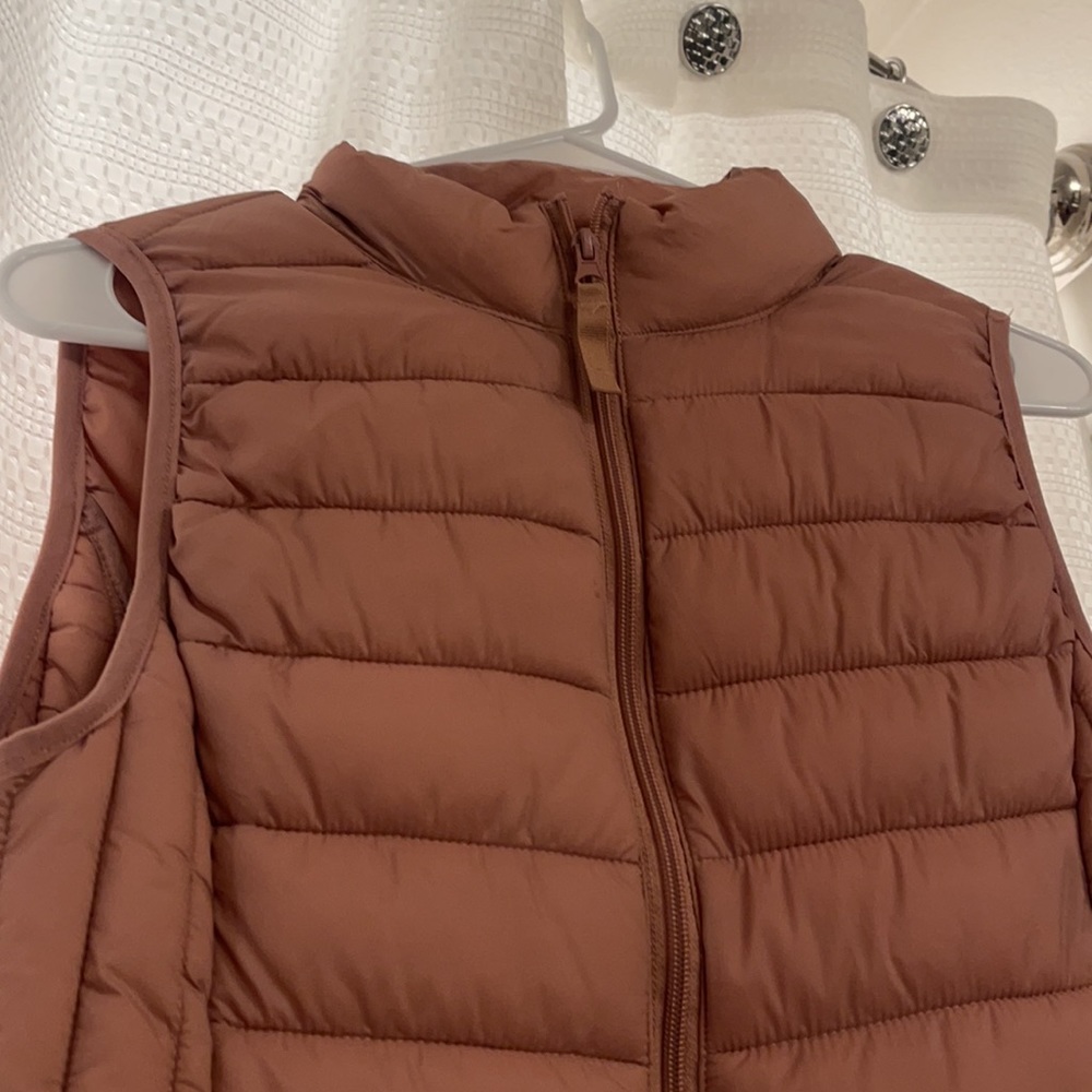 Pink light vest